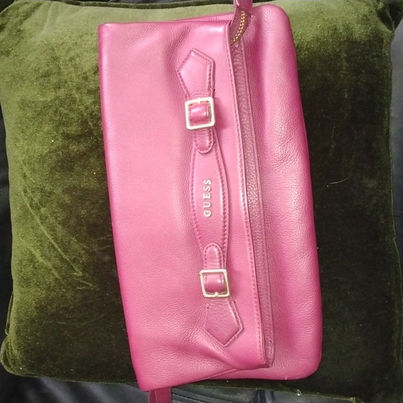 Guess women's deep burgundy wristlet bag - Picture 1 of 17